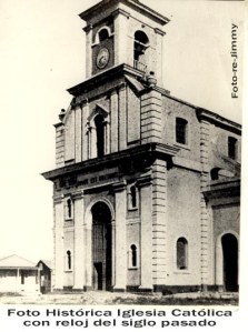 Procesion 029 Foto Histórica Iglesia con Reloj C1900