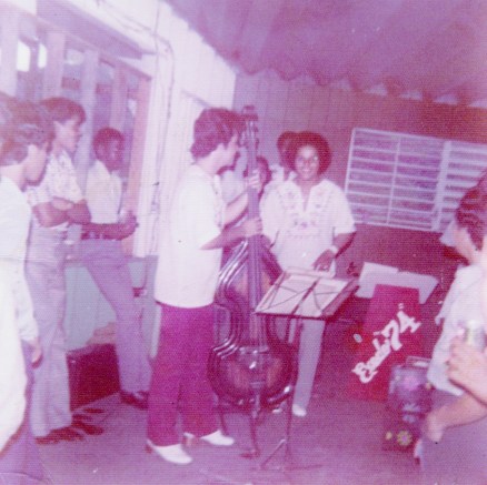 EXODO 74 CLASS 9NO GRADO 1974