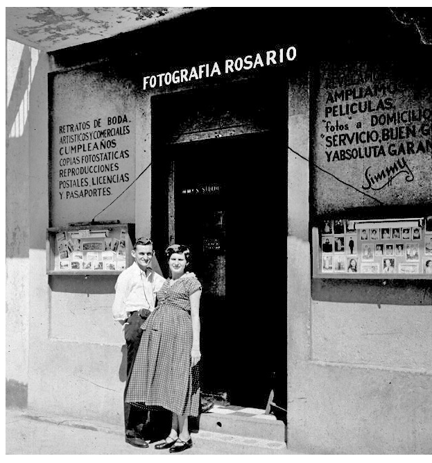 Familiar Barriga Yuya Jimmyto 1952 Foto Baldorioty COMPLETA_edited-1