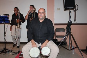 Jose Gaetan, bongoes