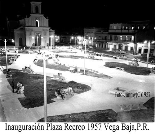 016-0 Inau-Plaza Recreo 1957
