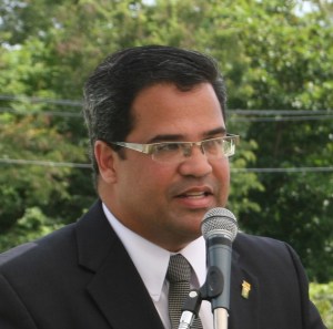 MARCOS CRUZ