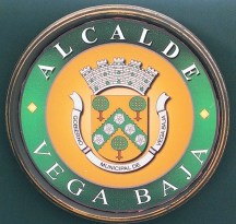 ESCUDO ALCALDE DE V EGA BAJA