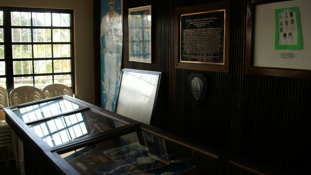 GEDSC DIGITAL CAMERA