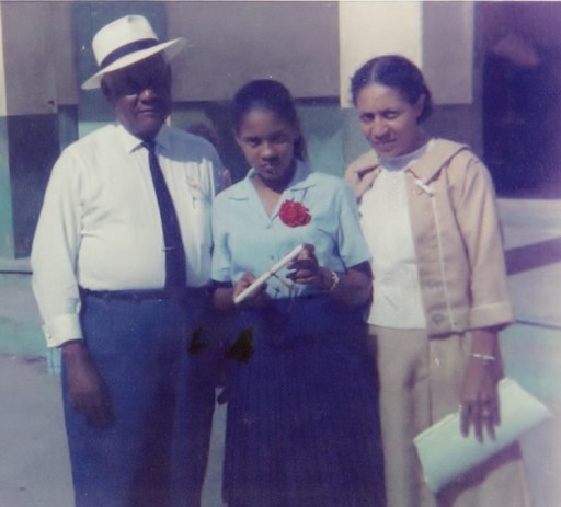 abigail, romero y madre