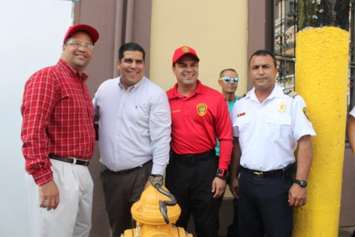 LUIGI ACTIVIDAD DE LOS BOMBEROS Y DEL CORAZON (59)