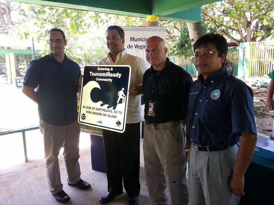 VEGA BAJA RECIBE EL PREMIO COMO TSUNAMI READY 2