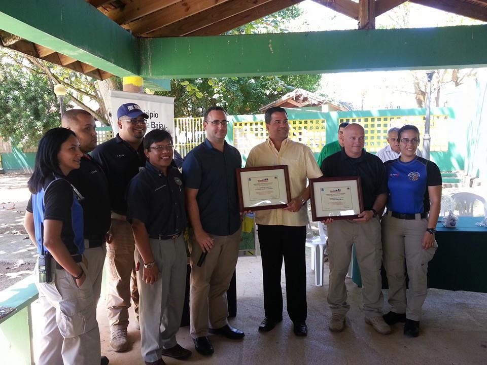 VEGA BAJA RECIBE EL PREMIO COMO TSUNAMI READY