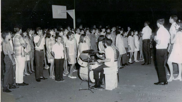 PRIMERA REUNION DE VIVA LA GENTE EN VB (2)