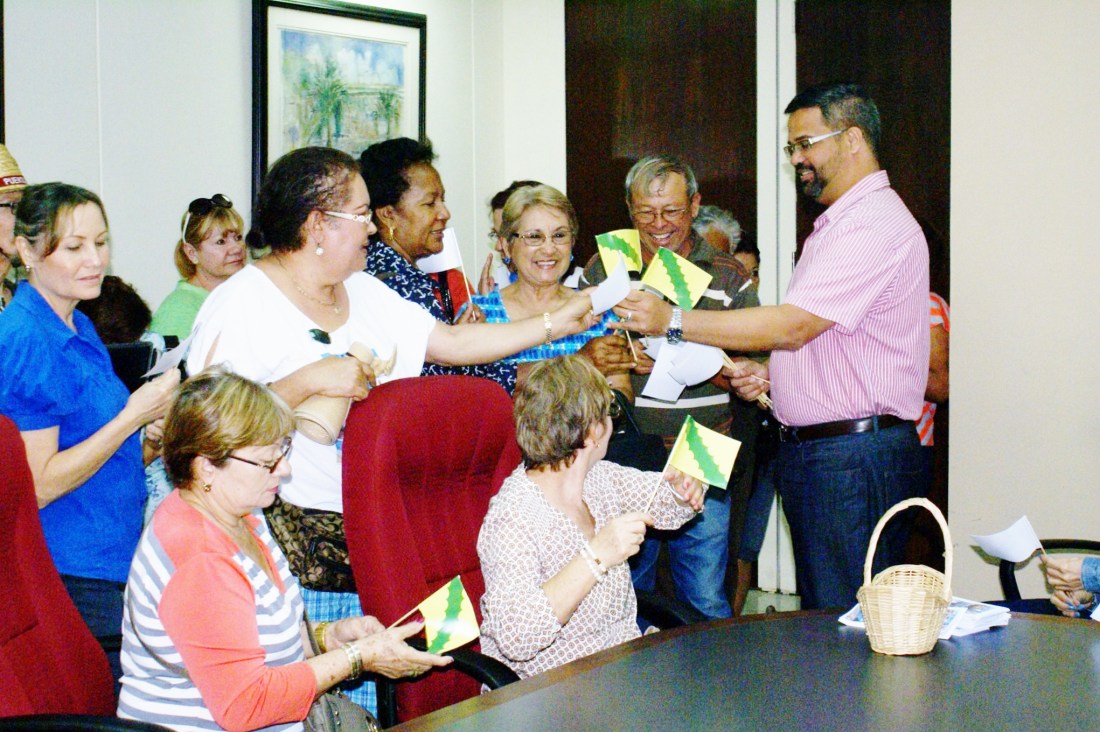 VENDEDOR MARCOS CRUZ