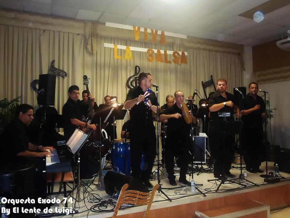 luigi orquesta exodo 74 en 2014
