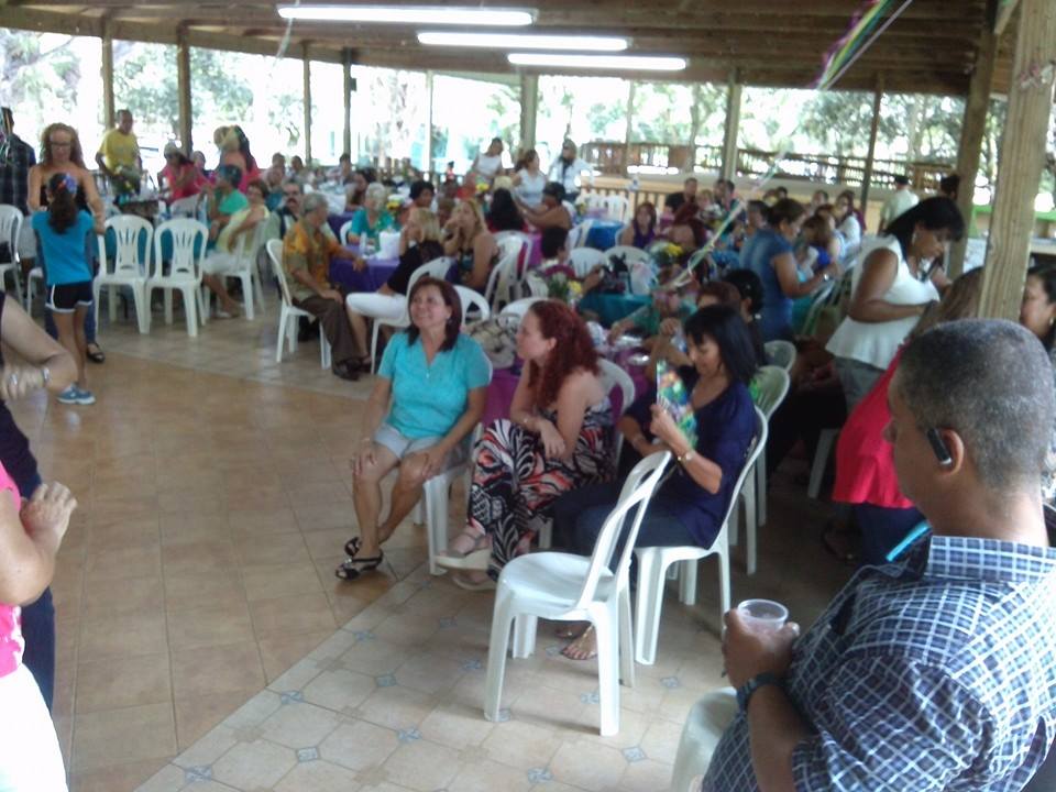 Rafael A Rey Rivera Activate en celebracion de madres