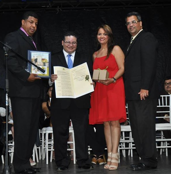 ROBERT RIVERA JURAMENTACION PRESIDENTE DE MEDICOS Y CIRUJANOS 4