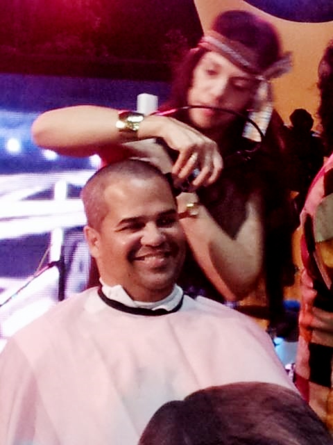 SE CONVIERTE EN PELON POR UNA CAUSA