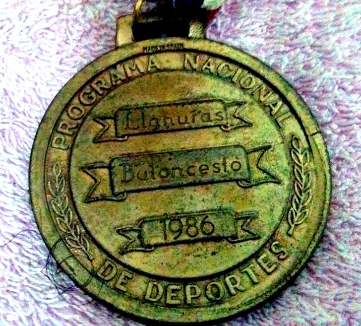 MEDALLA DE ORO DE LAS OLIMPIADAS DE LA LLANURA