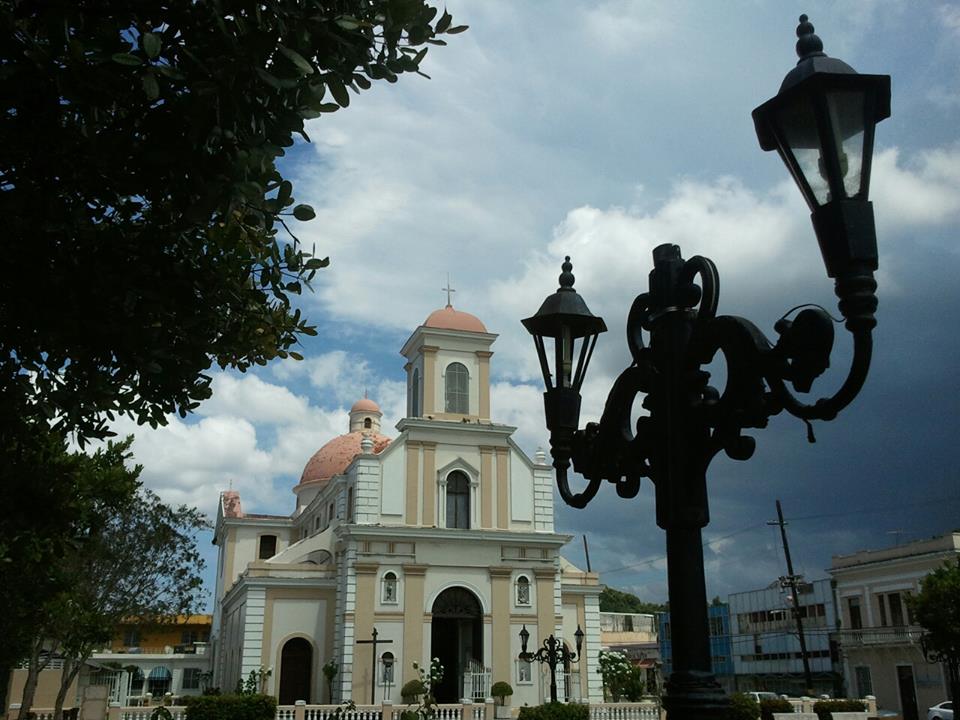 Nubes en el sur por Roberto Rivera