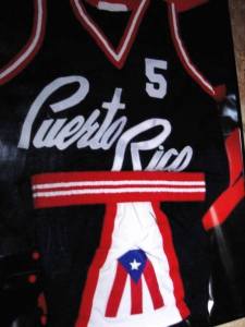 SOPHIE PURCELL SU UNIFORME DE PUERTO RICO