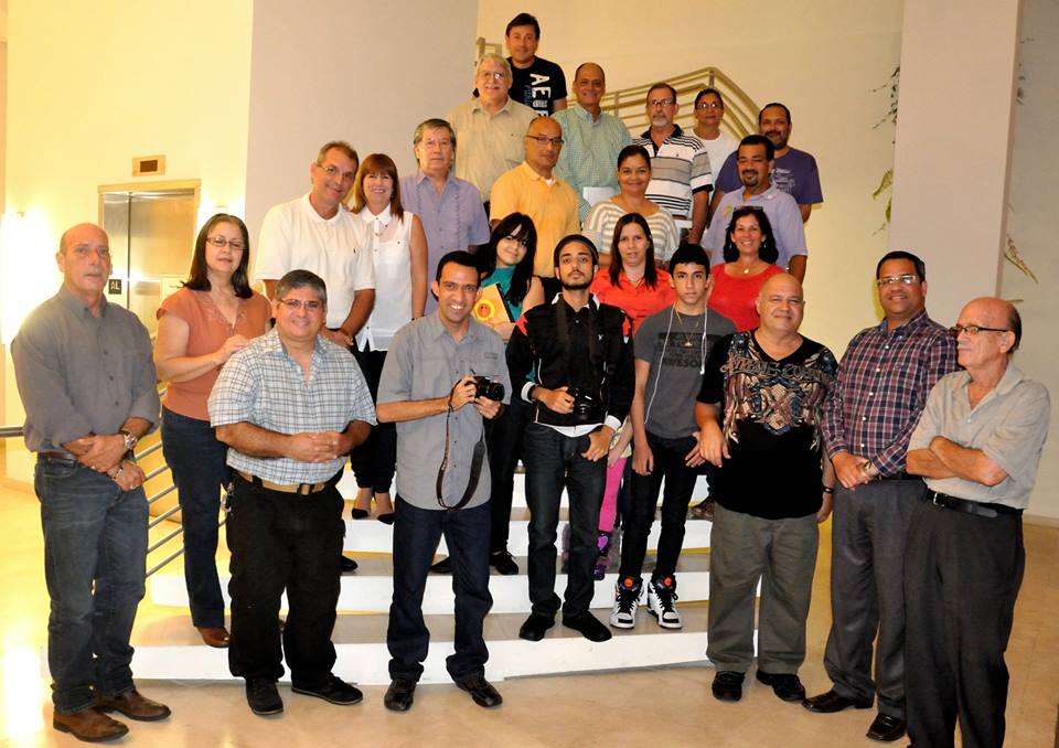 Estudiantes del Curso de Introducción a la Historia Vegabajeña 2da noche.010