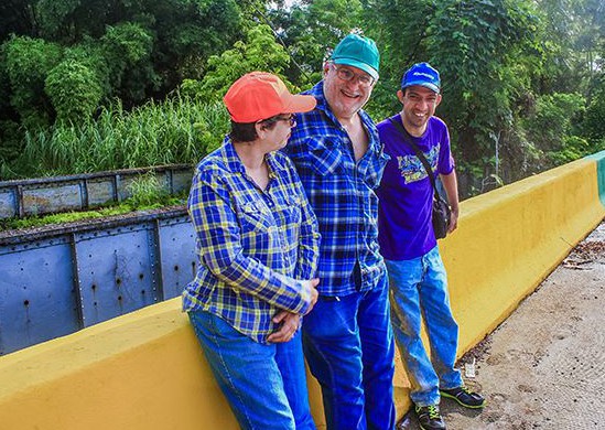 VISITA A LA CENTRAL SAN VICENTE MYRNA JIMMY LUIGI