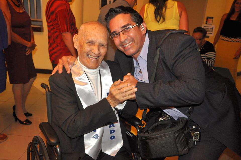 ROBERT rivera salon de la fama 9na exaltacion 33