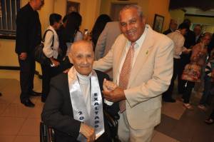 ROBERT rivera salon de la fama 9na exaltacion 40