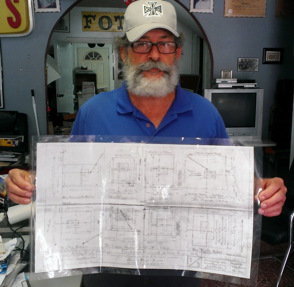 OTILIO NATAL MUESTRA EL MAPA DE 1949