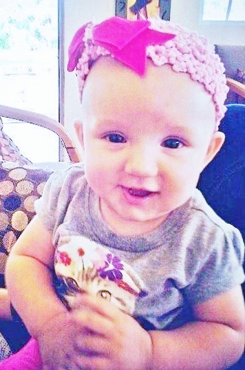 VALENTINA ROSARIO SEDA 1 AÑO