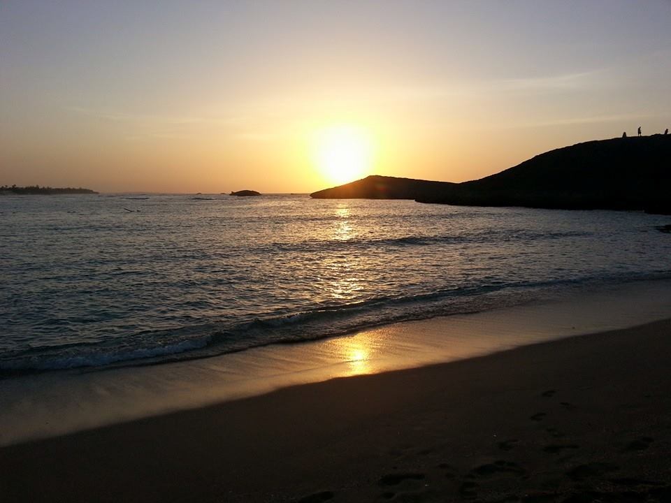 VIOLETA LANDRON PUESTA DE SOL