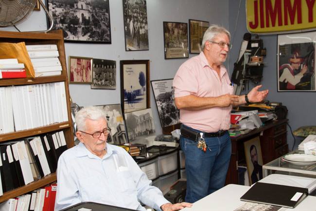EDGAR PABON VISITA DE ESTUDIANTES DE HISTORIA DE ARECIBO