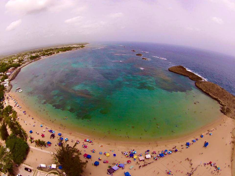 PLAYA DE PUERTO NUEVO DESDE EL CIELO