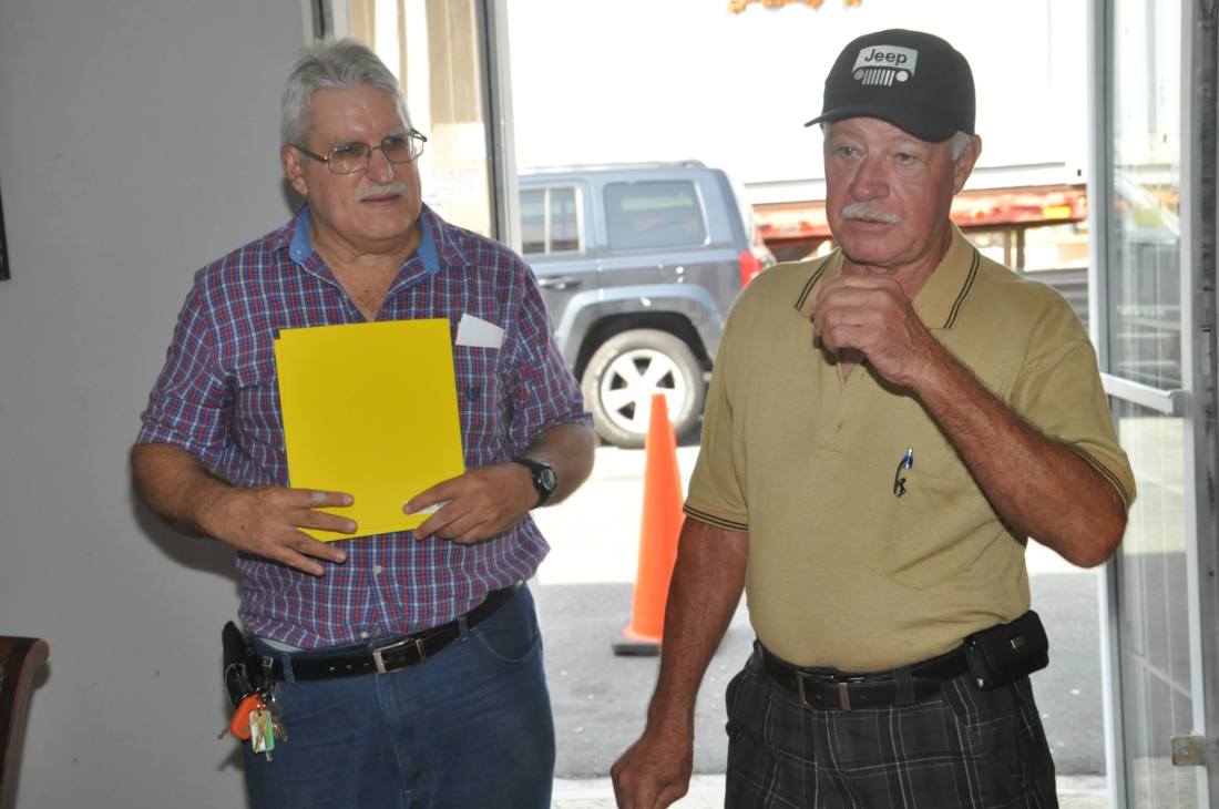 SALON DE LA FALAT DECINA EXALTACION ANUNCIO POR PRESIDENTE.2