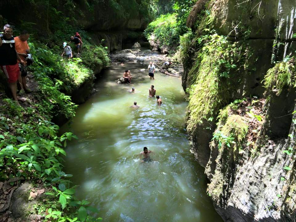 VISITANTES DE CINCO ESTRELLAS 7