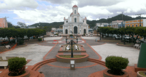 plaza de vega baja 2015