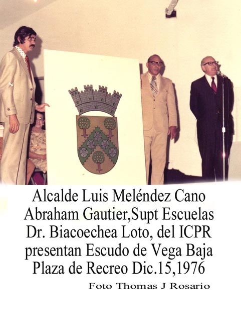 105-0 Presentacion Escudo