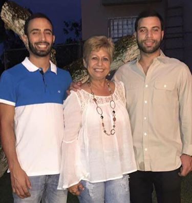 MARILYN HERNANDEZCON SUS HIJOS ANTONIO XAVIER Y SHAMIR ANTONIO