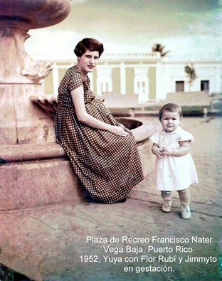 foto-de-mami-flor-y-yo-en-la-barriga